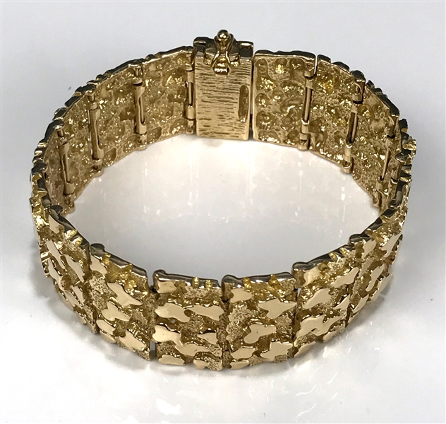 Elvis Presley Stage-Worn 14K Gold Nugget Bracelet Gifted to his Uncle Earl Pritchett – Former Jimmy Velvet Collection