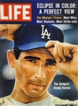 Sandy Koufax Signed 1967 IRS W-4 Form for His First Year of Retirement from the Los Angeles Dodgers