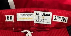 Sam Vincent 1988-89 Chicago Bulls Game-Issued Full Warm Up Suit