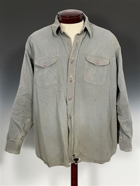 Leonardo DeCaprio Screen Worn Prison Uniform as "Frank Abagnale, Jr. from the Film <em>Catch Me if You Can</em>