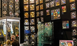 Massive Elvis Presley RCA/BMG Etched Glass “BILLION RECORDS SOLD” Award 