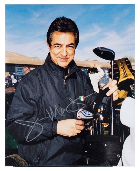 Joe Mantegna Signed 8 x 10 Photo (BAS)