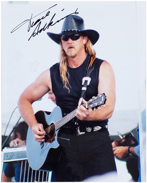 Trace Adkins Signed 8 x 10 (BAS)