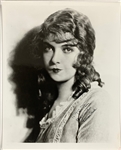 Lillian Gish Signed 8 x 10 Photo and Signed Letter - The First Lady of American Cinema (BAS)