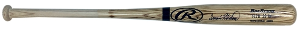 Frank Robinson Sigined Rawlings Baseball Bat (BAS)