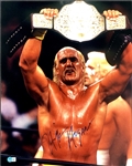 Hulk Hogan Signed 16x20 Photo (BAS)