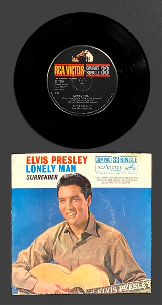 1961 Elvis Presley RCA Victor Compact 33 Single of “ Surrender” / “Lonely Man” with Original Picture Sleeve