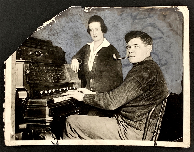 1915 Original News Service Photo (PSA/DNA Type III) of ROOKIE ERA Babe Ruth and His Wife