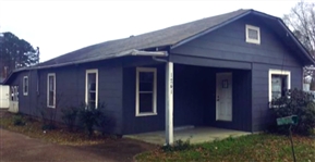 Elvis Presleys Childhood Home from 1241 Kelly St. in East Tupleo, Mississippi - Yes The Whole House!