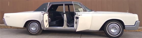 Elvis Presley's 1967 Lincoln Continental Four Door Sedan - Former Mike Moon Collection