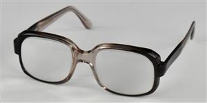 1995 Jerry Seinfeld Oversized Prop Glasses From <em>Seinfeld</em> Episode “The Gum” Plus “Table Draft” Script of the Episode