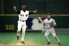 1999 Mike Cameron Signed Cincinnati Red Game Used Jersey <strong>PHOTO MATCHED</strong> w/LOA from Team (BAS)