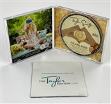 Taylor Swift Signed 2008 CD <em>Fearless</em> (BAS)