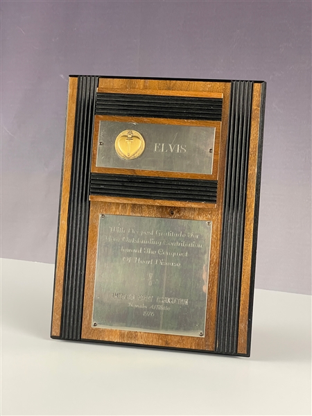 1976 Elvis Presley American Heart Association Award Given to Him on Stage During His Final Las Vegas Concert December 12, 1976