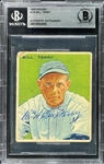 Bill Terry Signed 1933 Goudey #125 Card (BAS)