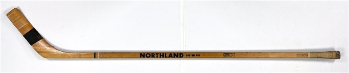 Bill White 1971-1972 Chicago Blackhawks Team Signed Game Used Northland Custom Pro Hockey Stick Signed by Tony Esposito, Dennis Hull and Others (11 Signatures) (BAS) 