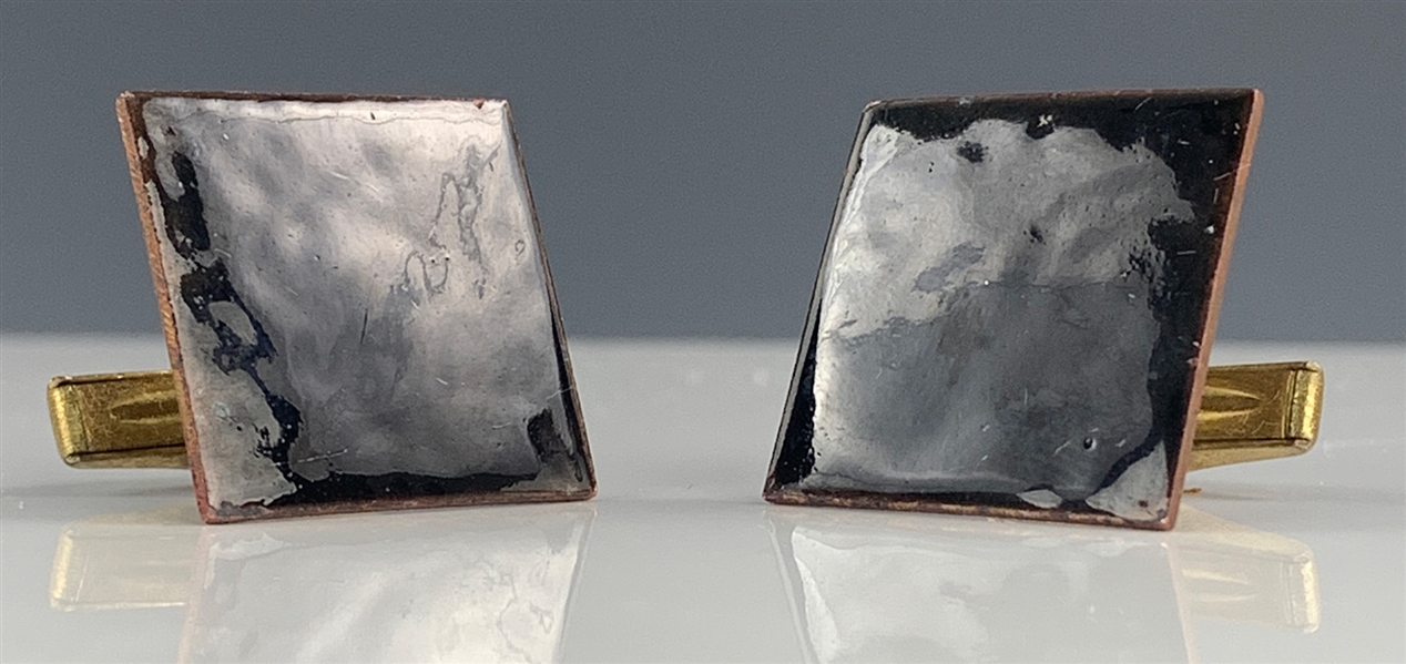 Elvis Presley Owned Copper and Black Ceramic Cufflinks Given to His Cousin Patsy Presley