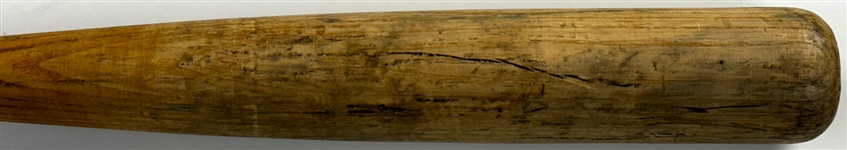 Barry Larkin Cincinnati Reds 2000-2001 Louisville Slugger Game Used Bat Acquired by Teammate Juan Castro